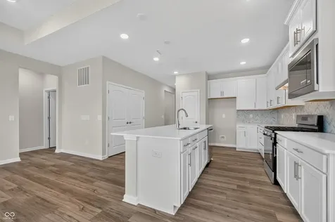 754 Daisy Street Greenwood IN 46143