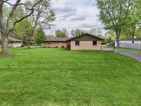 9027 Imperial Drive Indianapolis IN 46239