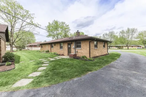 9027 Imperial Drive Indianapolis IN 46239