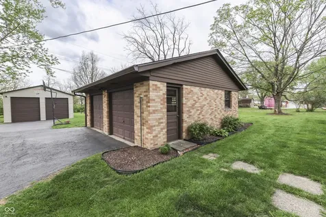 9027 Imperial Drive Indianapolis IN 46239