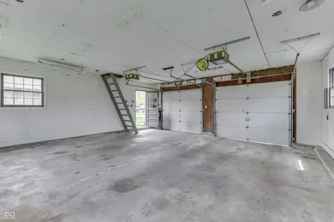 9027 Imperial Drive Indianapolis IN 46239