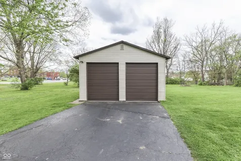 9027 Imperial Drive Indianapolis IN 46239