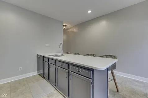 2324 N Alabama Street Indianapolis IN 46205