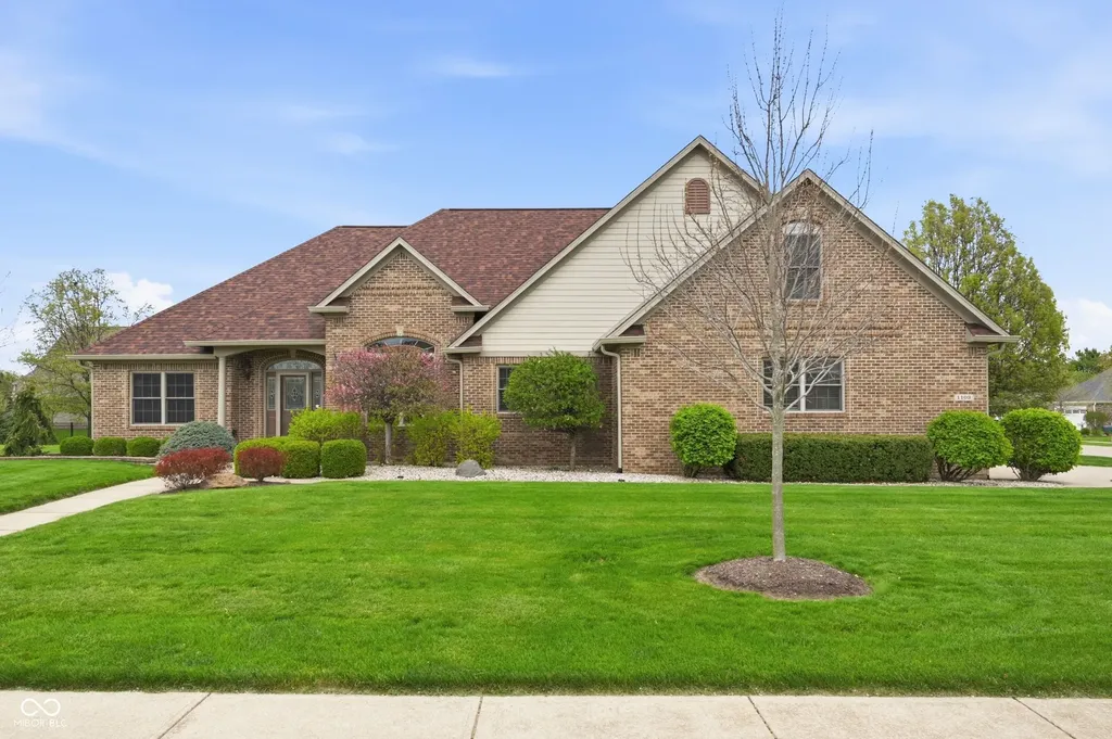 1103 Raintree Drive Greenfield IN 46140