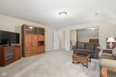 1103 Raintree Drive Greenfield IN 46140