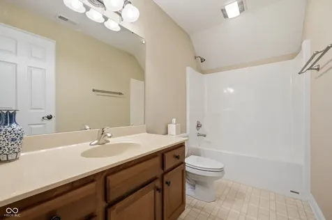 1103 Raintree Drive Greenfield IN 46140