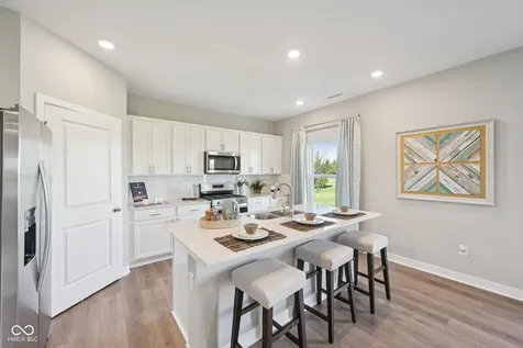 9114 Faulkner Drive Indianapolis IN 46239