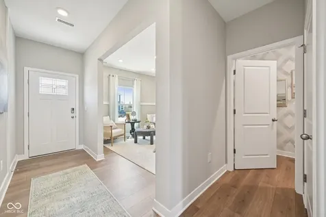 9114 Faulkner Drive Indianapolis IN 46239