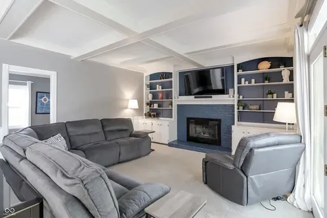 8333 Skipjack Drive Indianapolis IN 46236