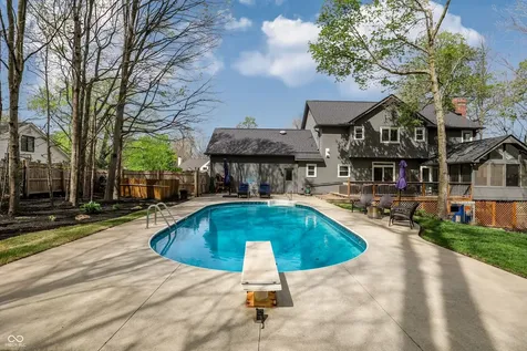 8333 Skipjack Drive Indianapolis IN 46236