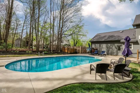 8333 Skipjack Drive Indianapolis IN 46236