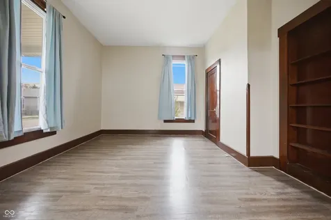 225 E Pennsylvania Street Shelbyville IN 46176