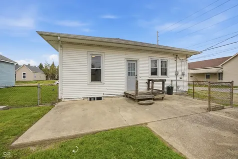 225 E Pennsylvania Street Shelbyville IN 46176