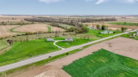 11647 N Us Highway 231 Roachdale IN 46172
