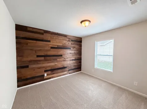 526 Bourneside Drive Greenfield IN 46140