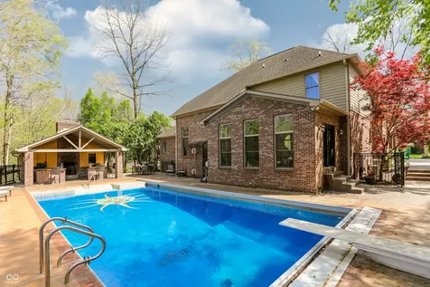 4826 E County Road 100 S Avon IN 46123