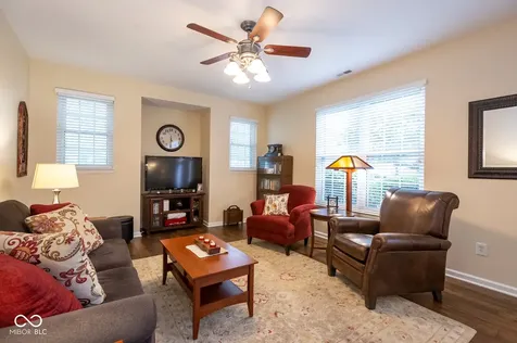 2326 Colfax Lane Indianapolis IN 46260