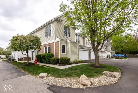 2326 Colfax Lane Indianapolis IN 46260