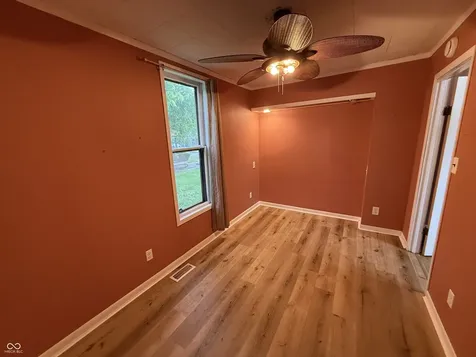 2423 3rd Avenue Terre Haute IN 47807