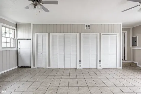 8131 Sycamore Springs Trail Indianapolis IN 46239