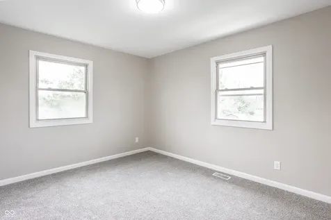 8131 Sycamore Springs Trail Indianapolis IN 46239