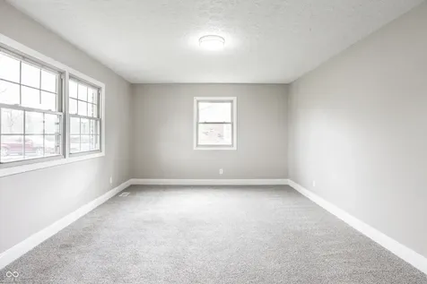 8131 Sycamore Springs Trail Indianapolis IN 46239