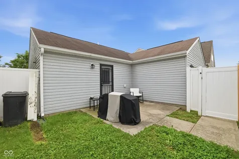 3526 Shepperton Boulevard Indianapolis IN 46228