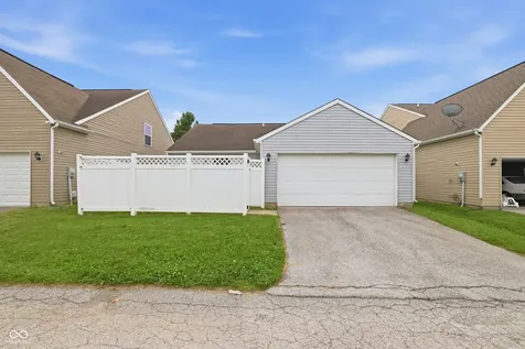 3526 Shepperton Boulevard Indianapolis IN 46228