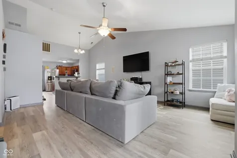 3526 Shepperton Boulevard Indianapolis IN 46228