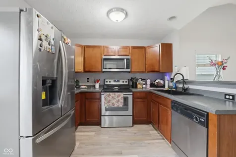 3526 Shepperton Boulevard Indianapolis IN 46228
