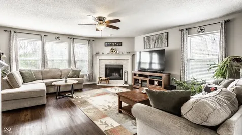5647 Grand Vista Drive Indianapolis IN 46234