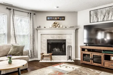 5647 Grand Vista Drive Indianapolis IN 46234