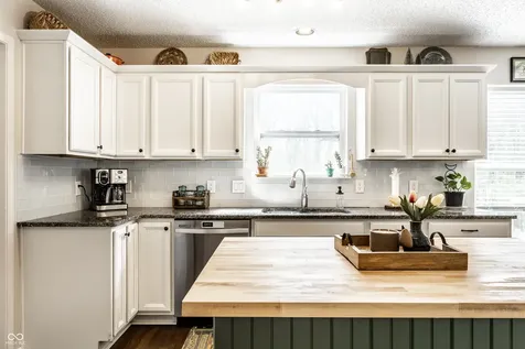 5647 Grand Vista Drive Indianapolis IN 46234