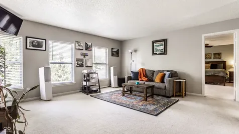 5647 Grand Vista Drive Indianapolis IN 46234