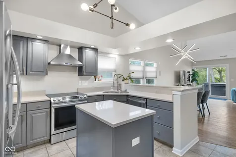 4702 Mallard View Drive Indianapolis IN 46226