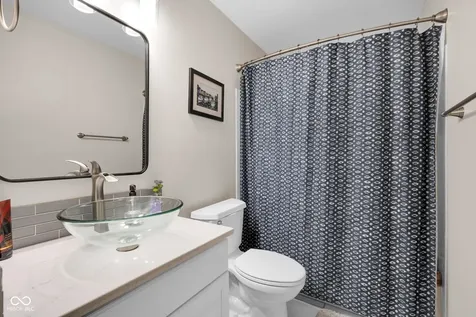 4702 Mallard View Drive Indianapolis IN 46226