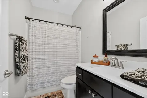 2121 Jennifer Court Franklin IN 46131