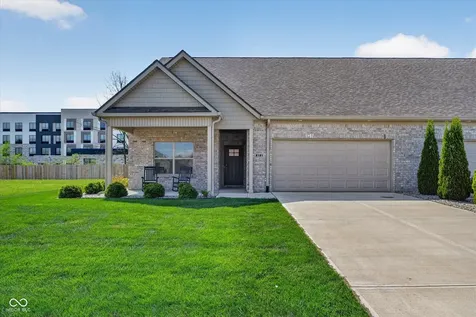 2121 Jennifer Court Franklin IN 46131