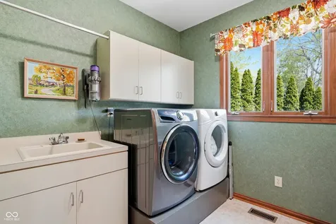 6553 Greyridge Boulevard Indianapolis IN 46237