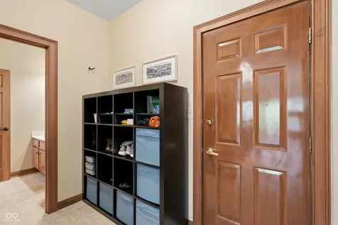 6553 Greyridge Boulevard Indianapolis IN 46237