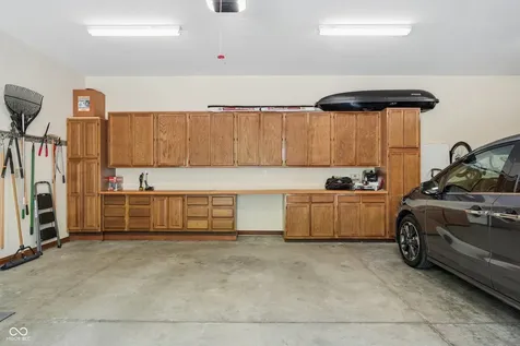 6553 Greyridge Boulevard Indianapolis IN 46237