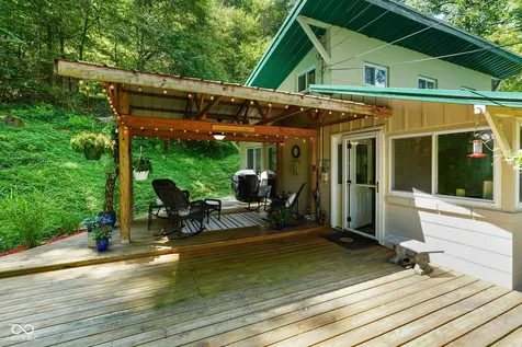 3978 State Road 135 S Nashville IN 47448