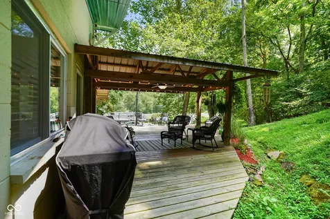 3978 State Road 135 S Nashville IN 47448