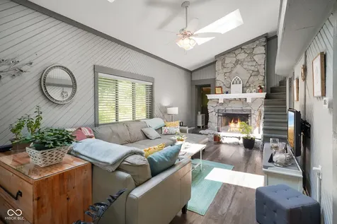 3978 State Road 135 S Nashville IN 47448