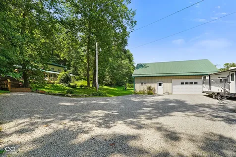 3978 State Road 135 S Nashville IN 47448