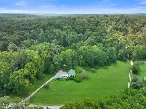 3978 State Road 135 S Nashville IN 47448