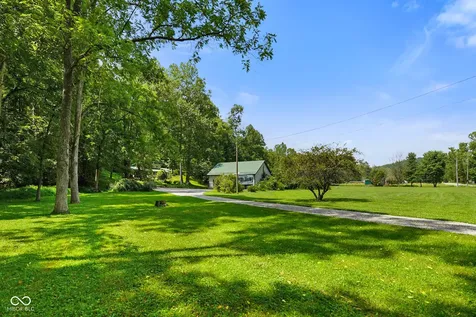 3978 State Road 135 S Nashville IN 47448