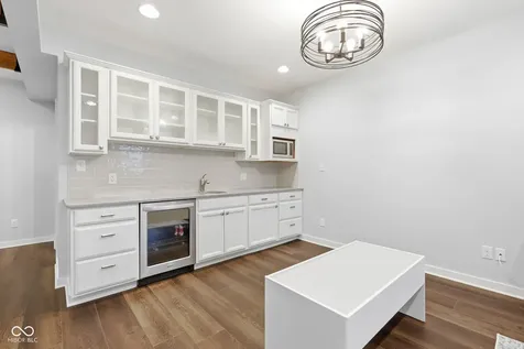 770 Canberra Boulevard Westfield IN 46074