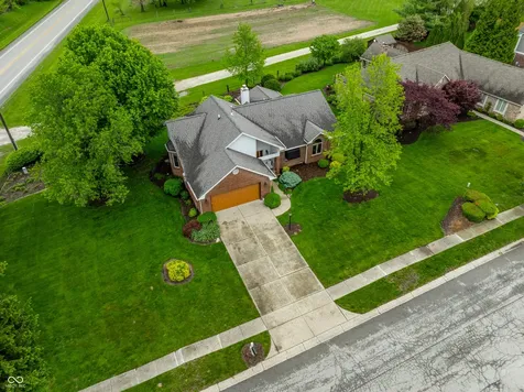 18 Ashbourne Drive Noblesville IN 46060