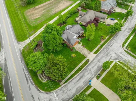 18 Ashbourne Drive Noblesville IN 46060